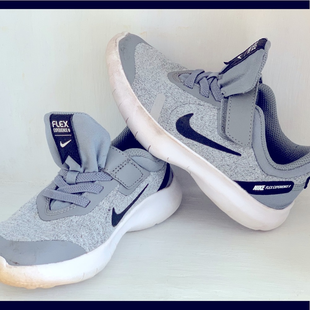 Nike flex toddler Boy 11